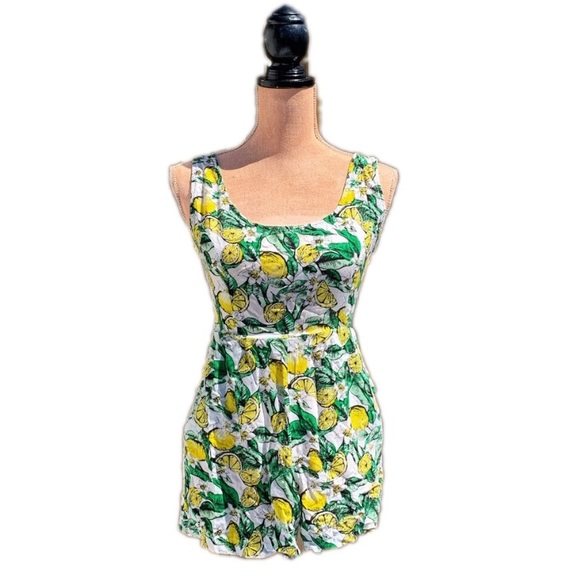 ☀️4/25 Cotton On Romper w/POCKETS!!!